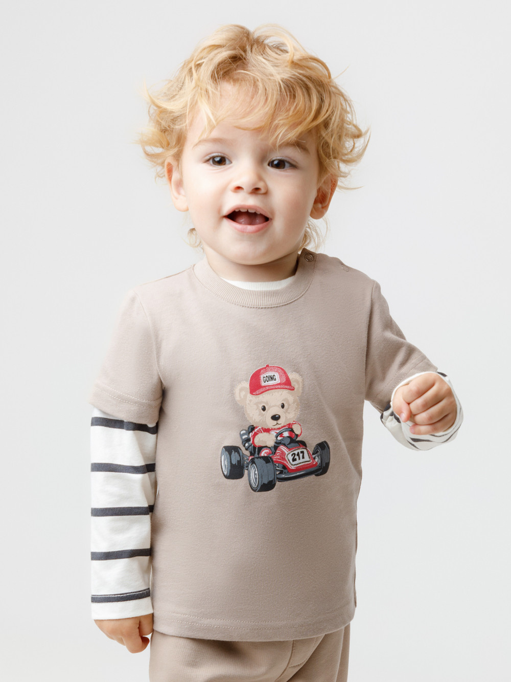 Футболка для мальчика, артикул: КР 302907, цвет: бежевый