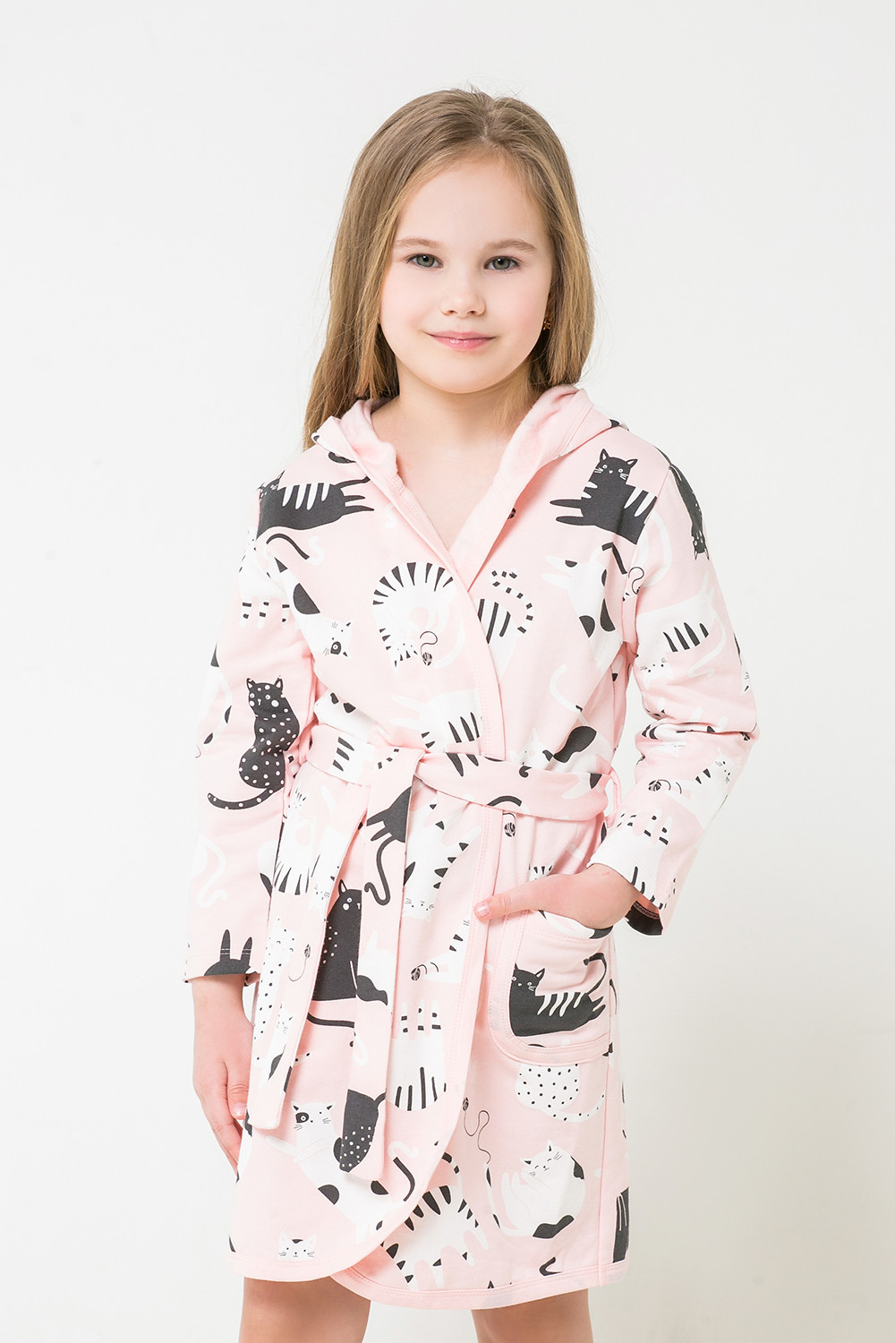 Халат для девочки, артикул: К 5483, цвет: светло-розовый