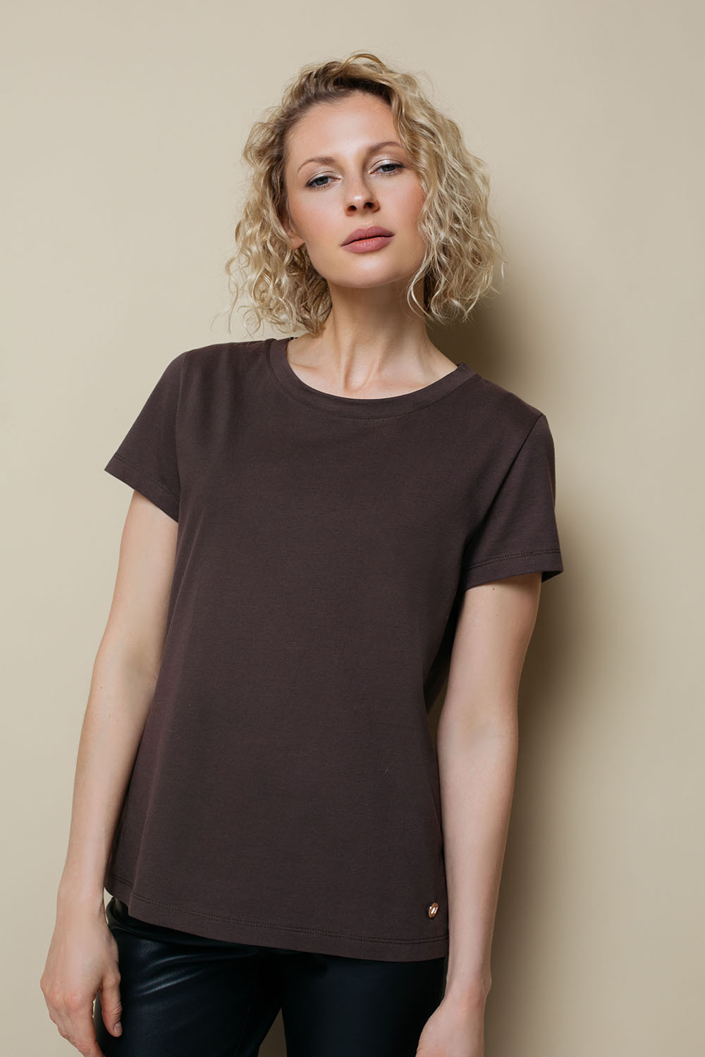 Футболки женские для мам, артикул: ЕВТ 3066, цвет: коричневый, фото 2