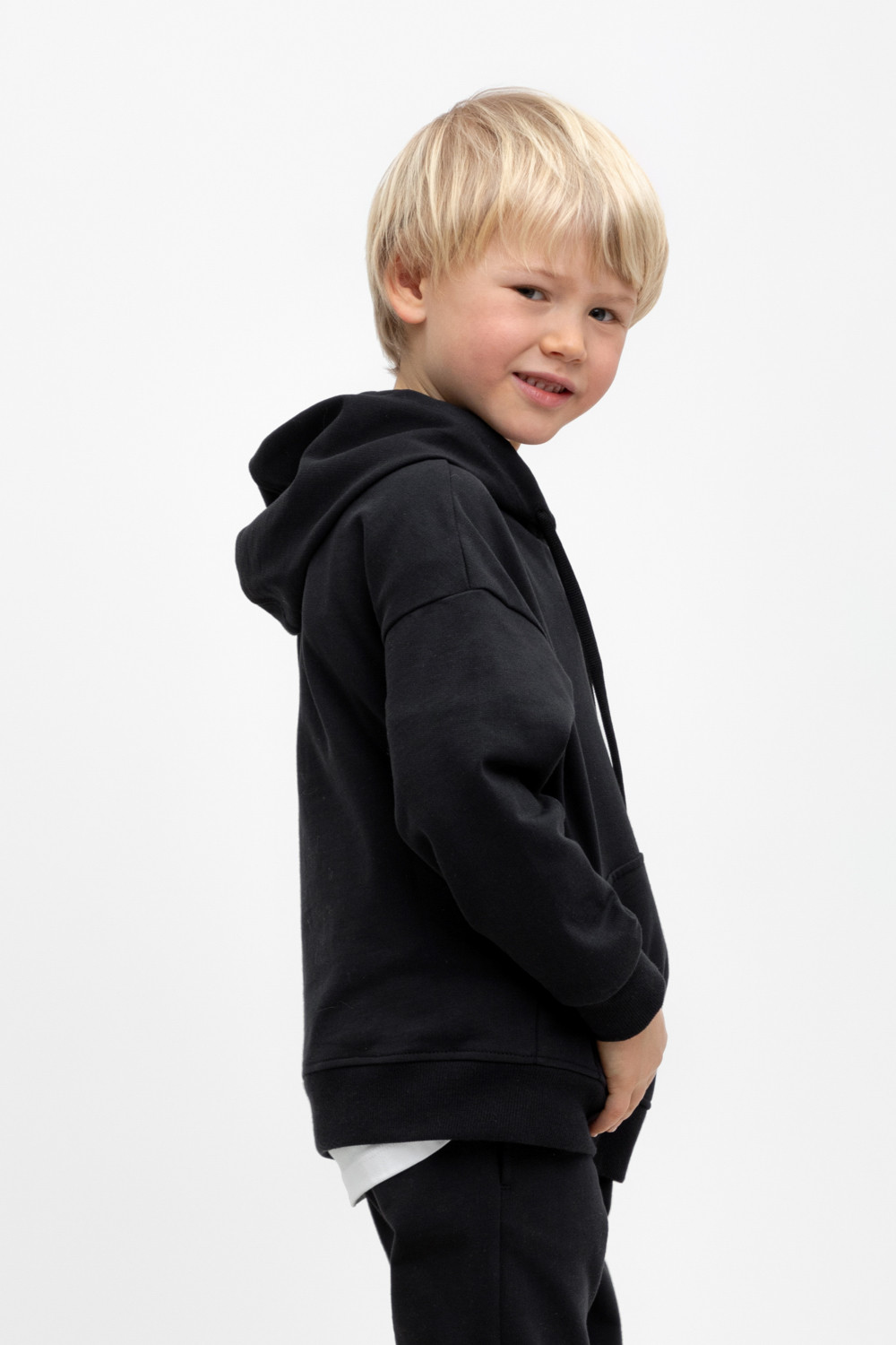 Толстовки для мальчика, артикул: КР 302317, цвет: черный3, фото 3