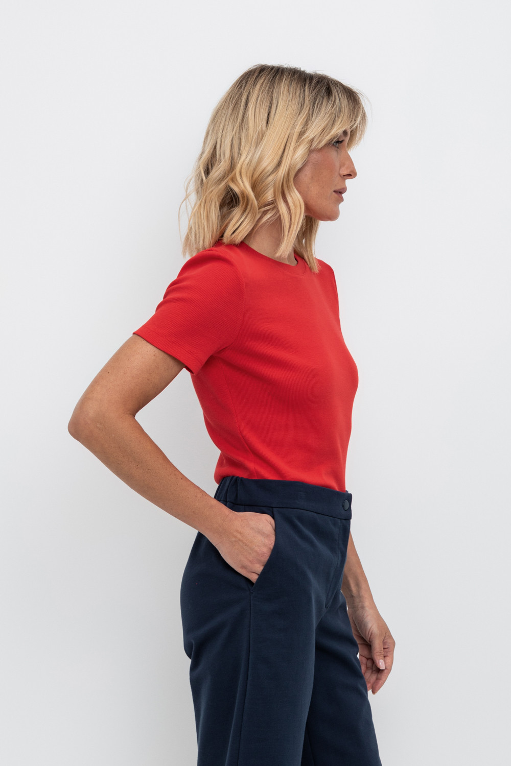 Футболки женские для мам, артикул: ЕВТ 3187, цвет: красный, фото 3