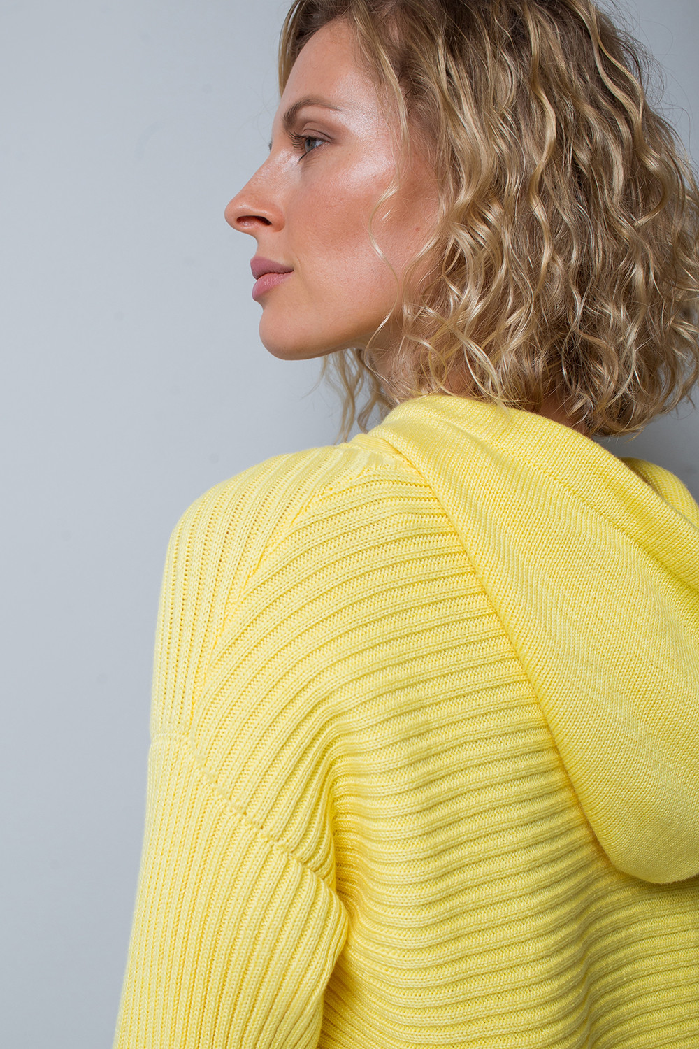 Джемперы женские для мам, артикул: ЕВ 395, цвет: желтый, фото 3